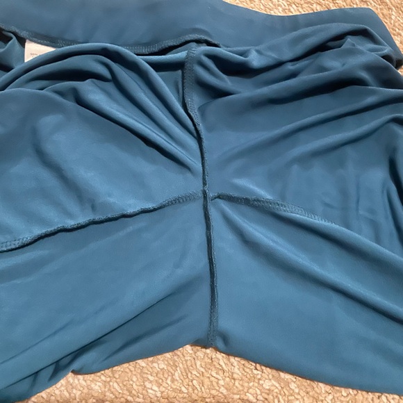 Maurice’s Wide Leg Teal Leggings - Picture 6 of 8